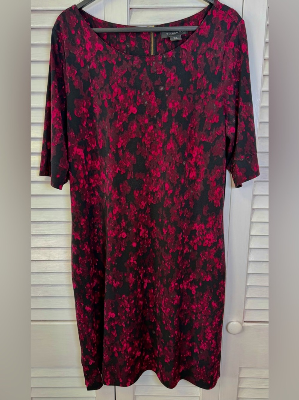 Tahari Black and Red Floral Shift Dress